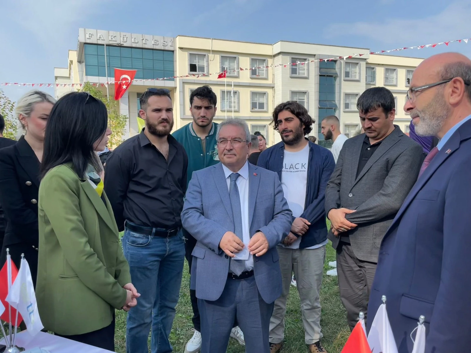 Samsun Teknopark ve Ondokuz Mayıs Üniversitesi Teknoloji Transfer Ofisi ailesi olarak 2. Mustafa Kemal Güneşdoğdu Kampüs Tanıtım Etkinliğinde yerimizi aldık.