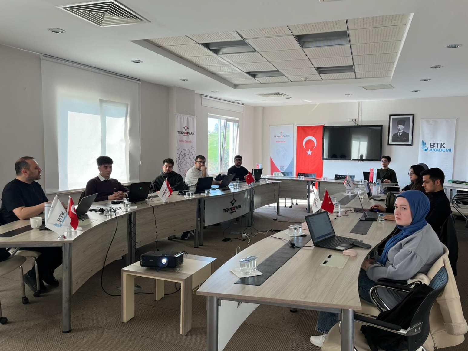 BTK AKADEMİ EĞİTİMLERİ